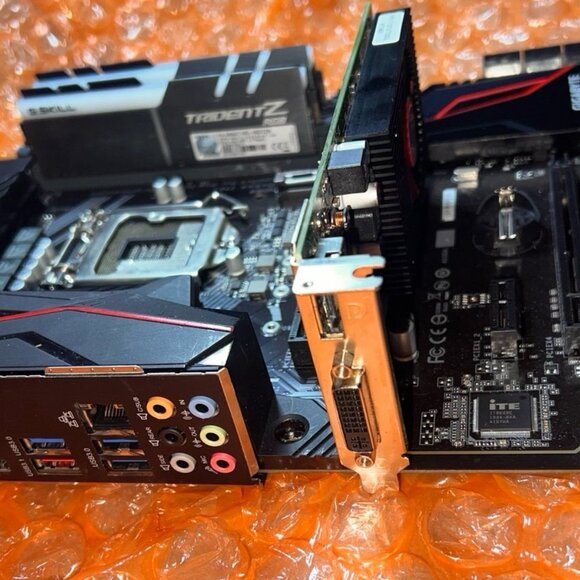 COPY - Gigabyte Z390 GAMING X Motherboard Intel Z390*Bent Pins.AS -IS! - Picture 4 of 10